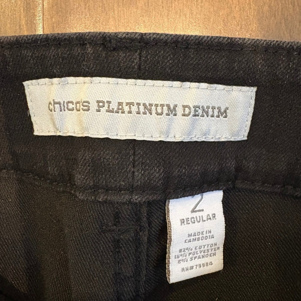 Chico's Platinum Black Sequin Pocket Flare Jeans Y2K Glam Bootcut Women's 12 (2) - Picture 5 of 16
